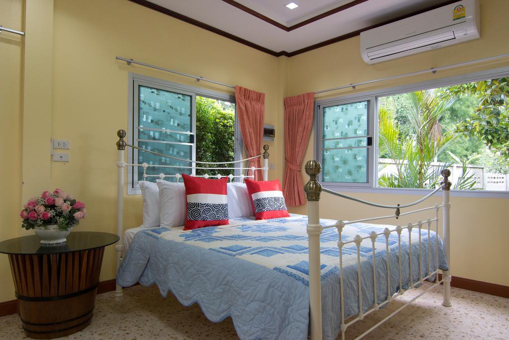 Bueng Bua Thong Resort Ban Huai Yai Habitación foto